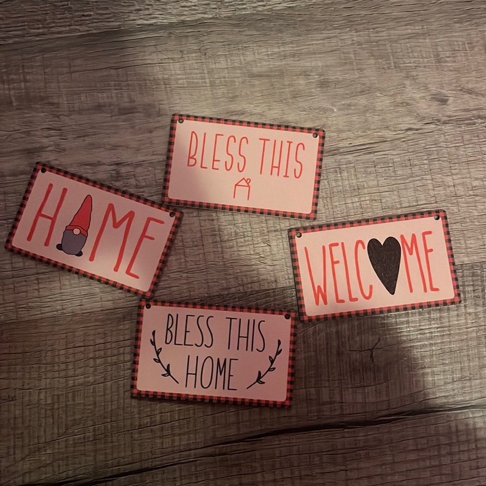 little decorative signs